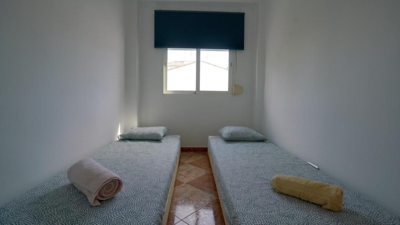 מאלגה Apartamento Los Guindos מראה חיצוני תמונה