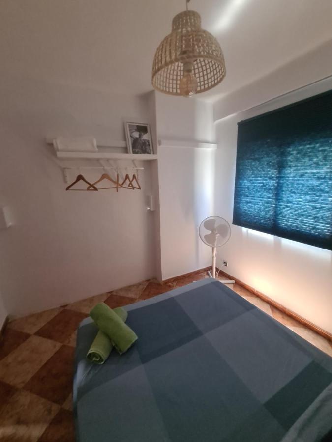 מאלגה Apartamento Los Guindos מראה חיצוני תמונה